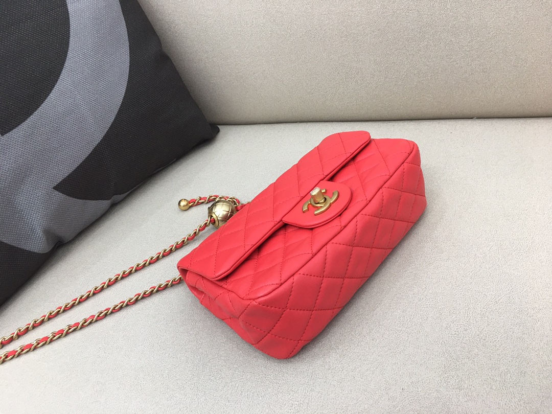 Small Classic Flap Lambskin Bag AS1787 Red